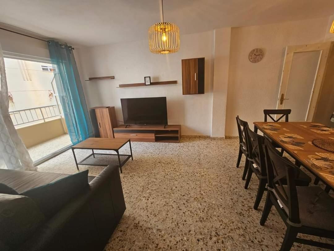 Terezia Apartamento Torrevieja Ngoại thất bức ảnh
