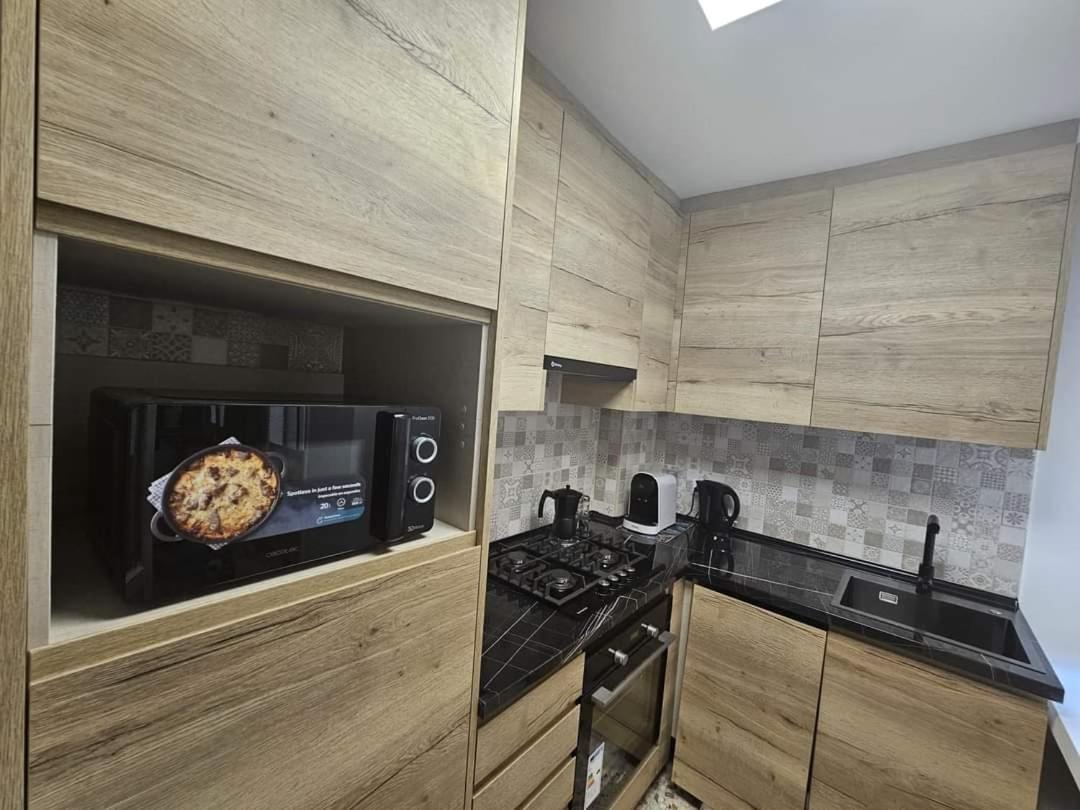 Terezia Apartamento Torrevieja Ngoại thất bức ảnh