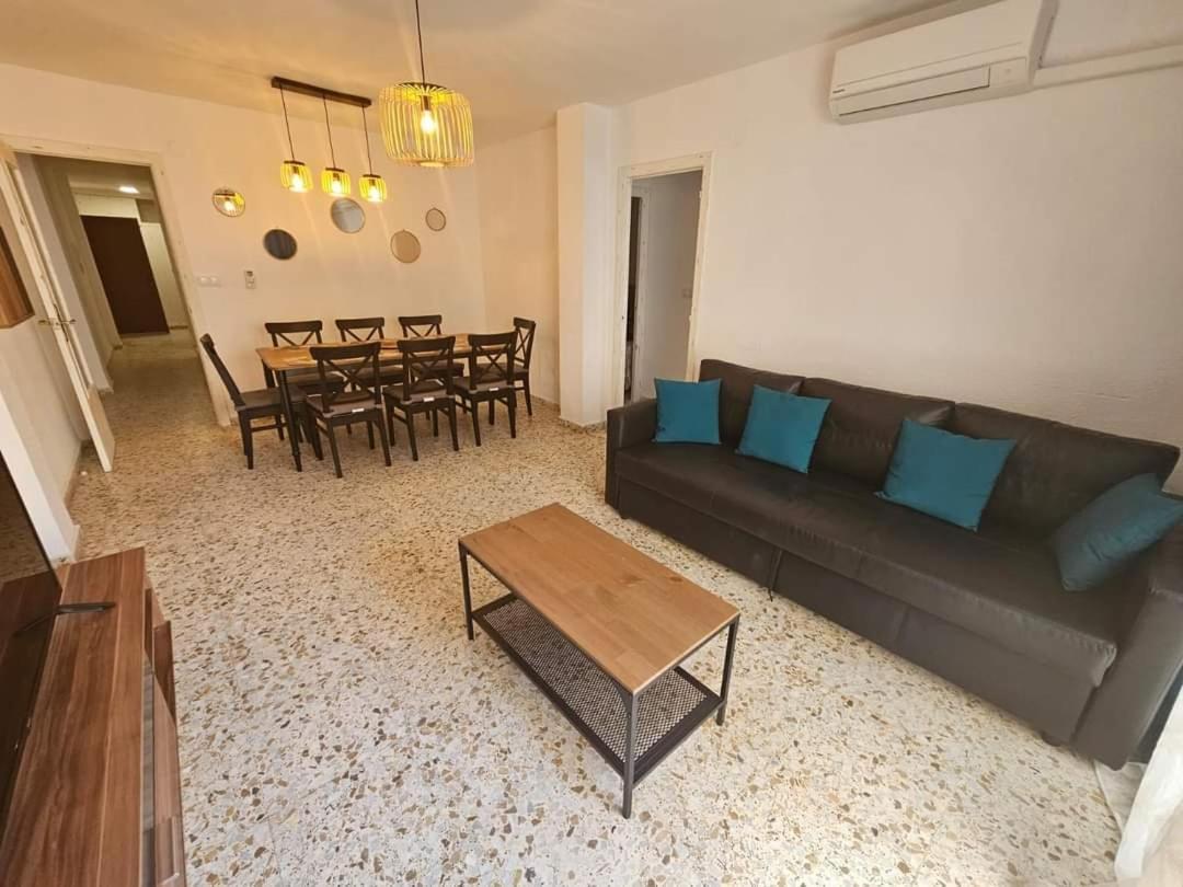 Terezia Apartamento Torrevieja Ngoại thất bức ảnh